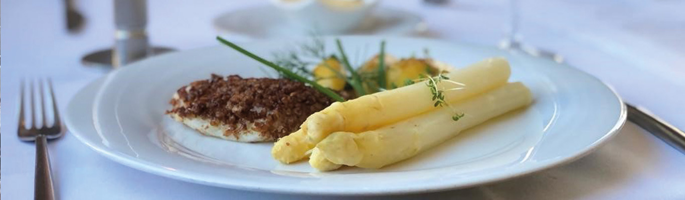 Spargel & Wein Restaurant Charmant
