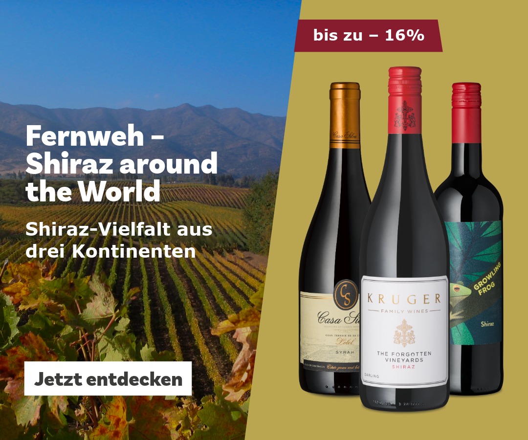 3 Rotweine auf grünem Naturhintergrund