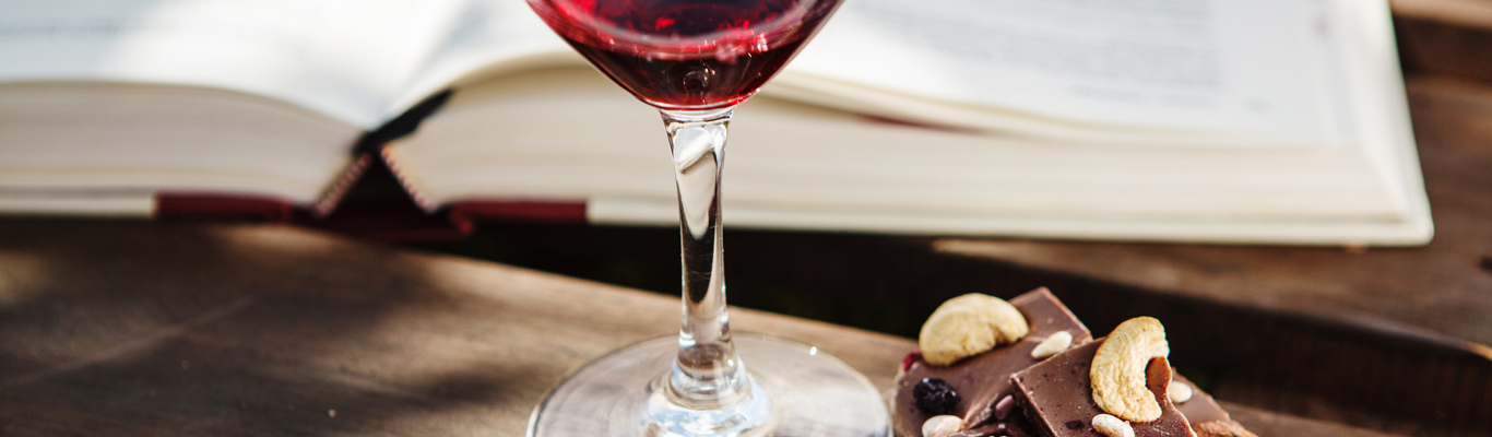 Kontor Groß Flottbek: Wein und Schokolade Seminar "Beere trifft Bohne" Wein Seminar Schokolade