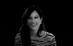 Meet your Winemaker Antonutti Bild von der Winzerin in schwarz-weiss