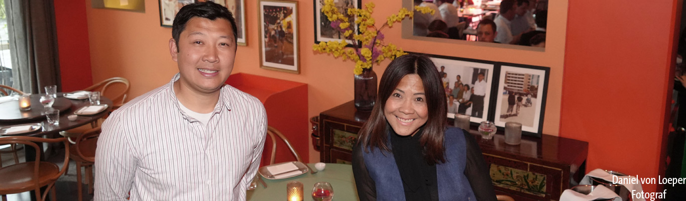 Ess-Klasse im Jaadin Oktober 2025 Paar im Restaurant, Wein-Event, stilvolles Ambiente
